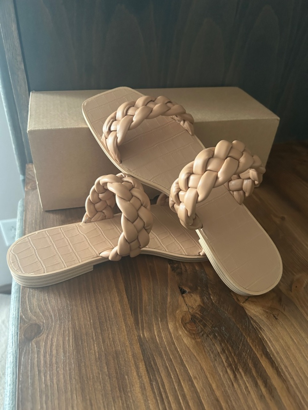 Women’s braided woven leather strap square open toe sandals slides mules size 9